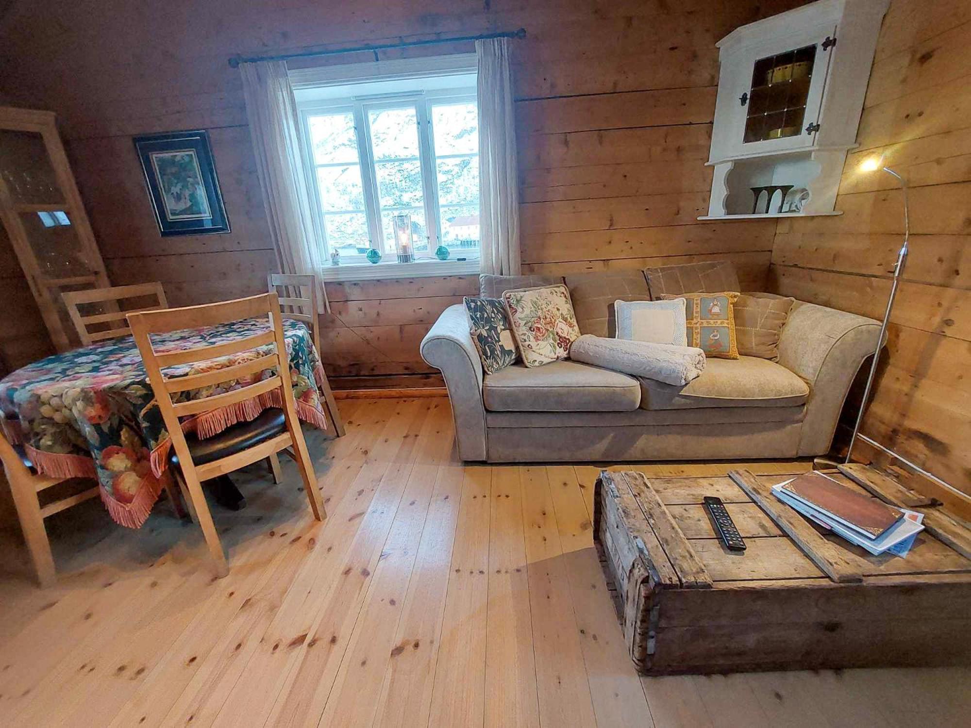 Valen Cabins In 레이네 외부 사진
