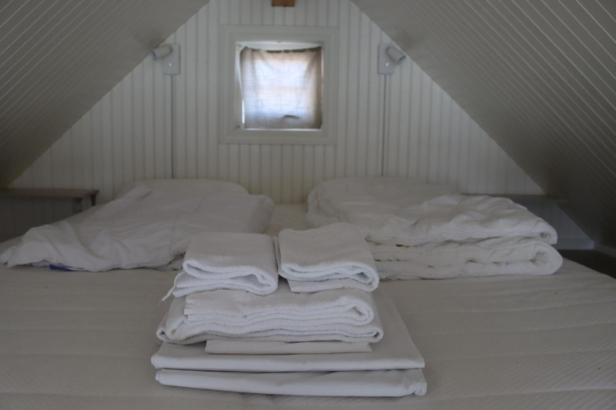 Valen Cabins In 레이네 외부 사진